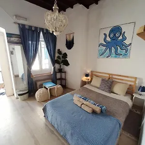  Apartment Octopus Blue Greece